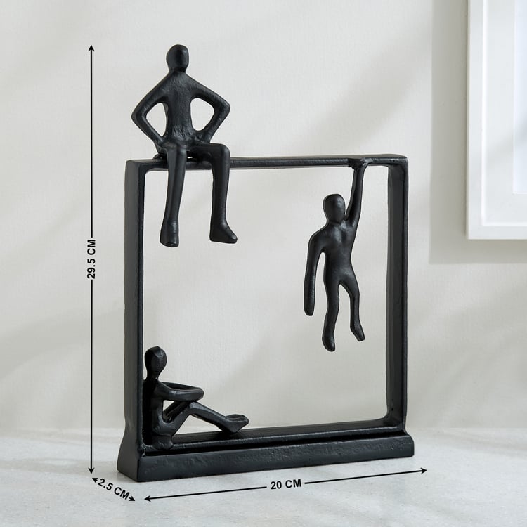 Romo Est Nico Metal Group Figurine