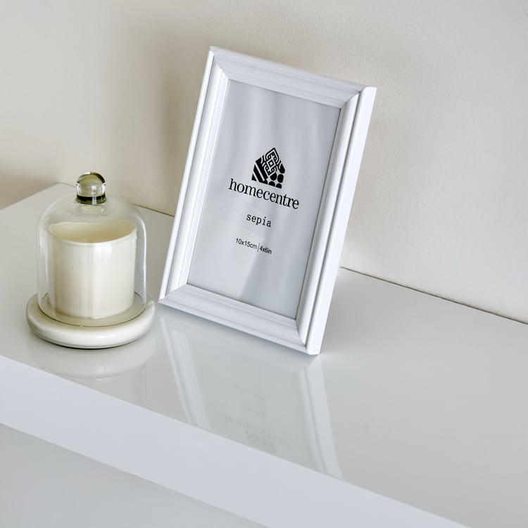 Chicago Wall Shelf - White