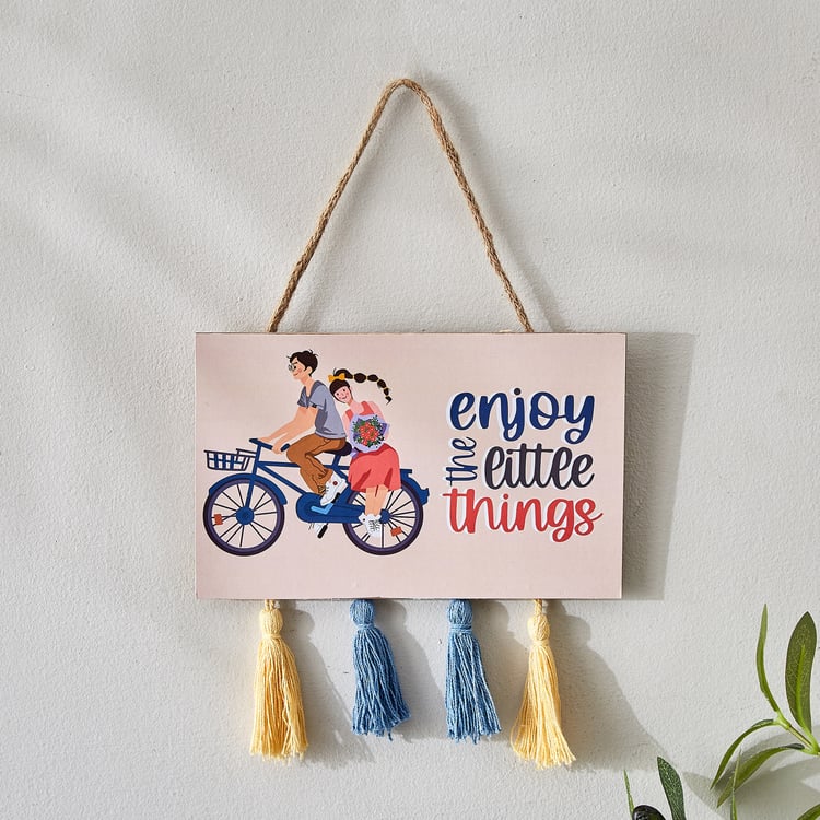 Garnet Interior Wooden Couple Hanging Wall Accent