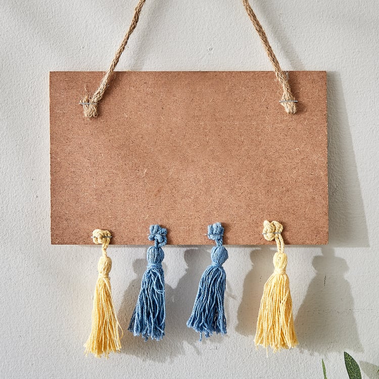 Garnet Interior Wooden Couple Hanging Wall Accent