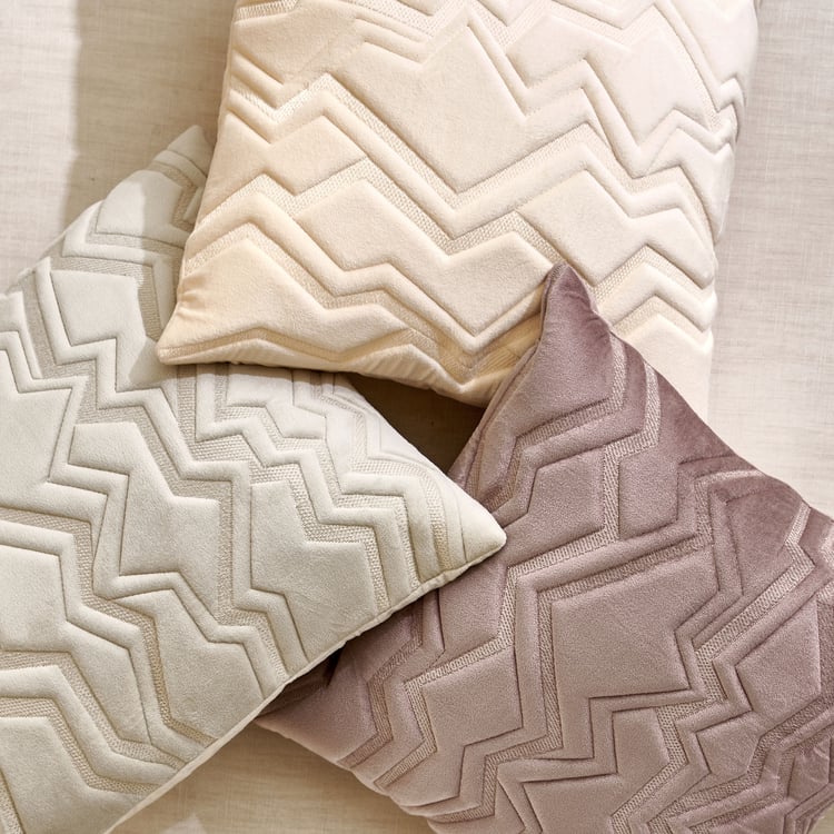 Amberley Dale Quilted Filled Cushion - 45x45cm