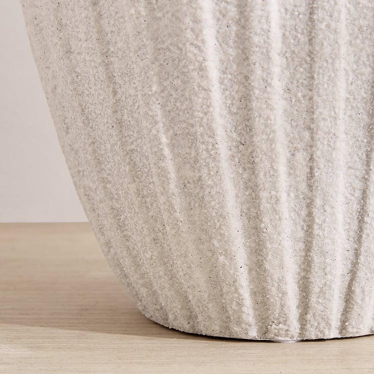 Dew Polyresin Ribbed Vase