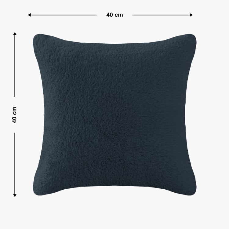 LUXE HOME Set of 2 Fuzzy Cushion Covers - 40x40cm