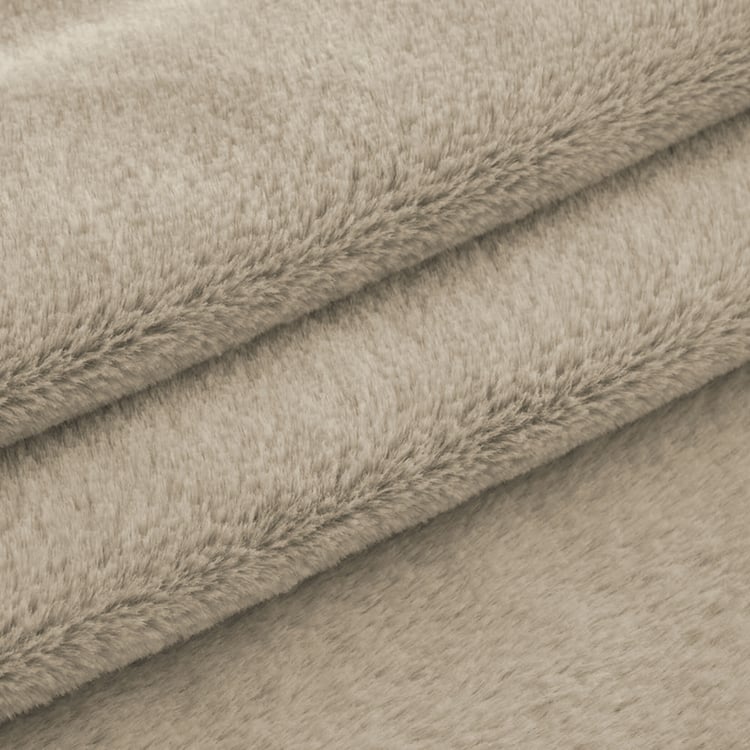 LUXE HOME Set of 2 Fuzzy Cushion Covers - 40x40cm