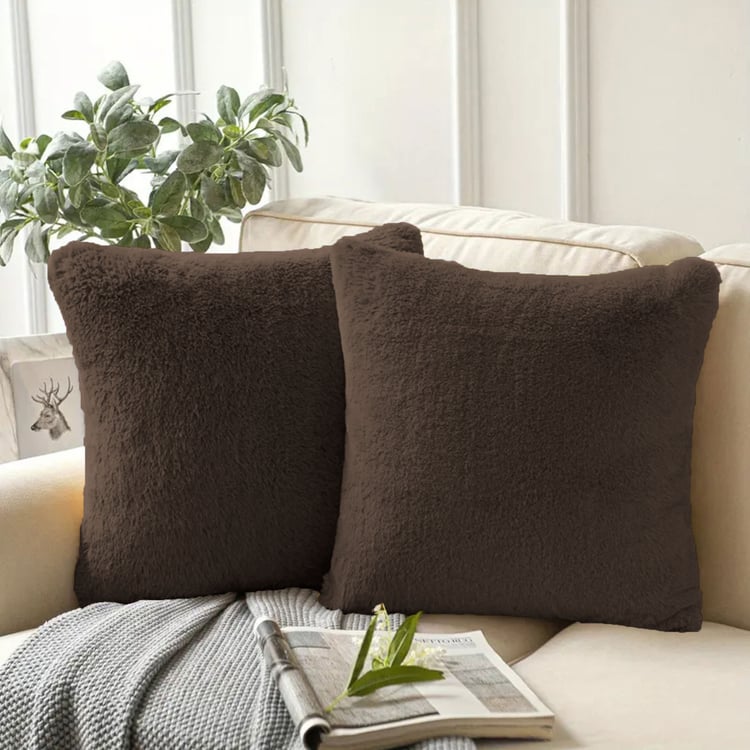 LUXE HOME Set of 2 Fuzzy Cushion Covers - 40x40cm