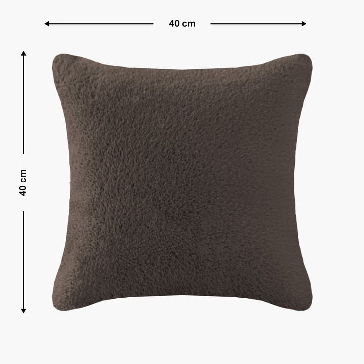 LUXE HOME Set of 2 Fuzzy Cushion Covers - 40x40cm