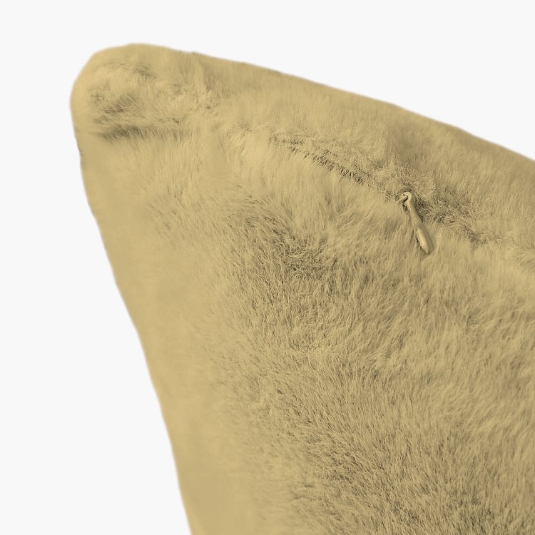 LUXE HOME Set of 2 Fuzzy Cushion Covers - 40x40cm