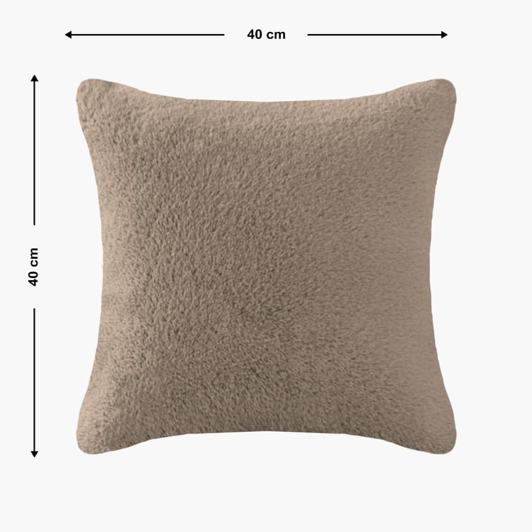 LUXE HOME Set of 2 Fuzzy Cushion Covers - 40x40cm