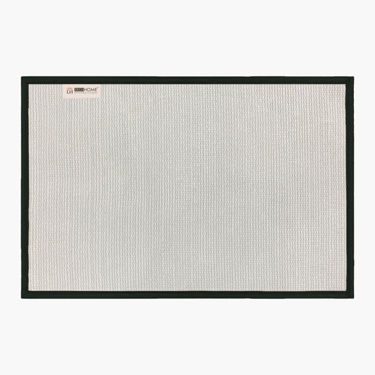 LUXE HOME INTERNATIONAL Microfibre Anti-Slip Bath Mat - 60x40cm