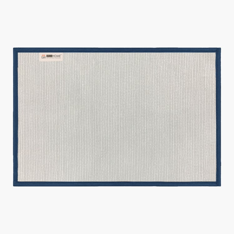 LUXE HOME INTERNATIONAL Microfibre Anti-Slip Bath Mat - 60x40cm
