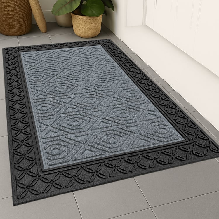 LUXE HOME Coir Hexagon Embossed Doormat - 75x45cm