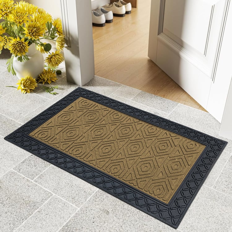 LUXE HOME Coir Hexagon Embossed Doormat - 75x45cm