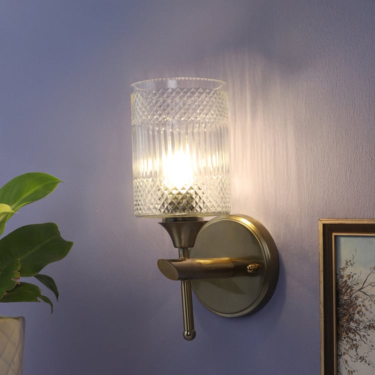 VEDAS Imperial Glass Patterned Wall Light