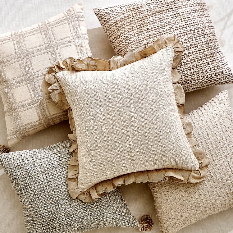Windsor Tassel Cushion Cover - 45x45cm
