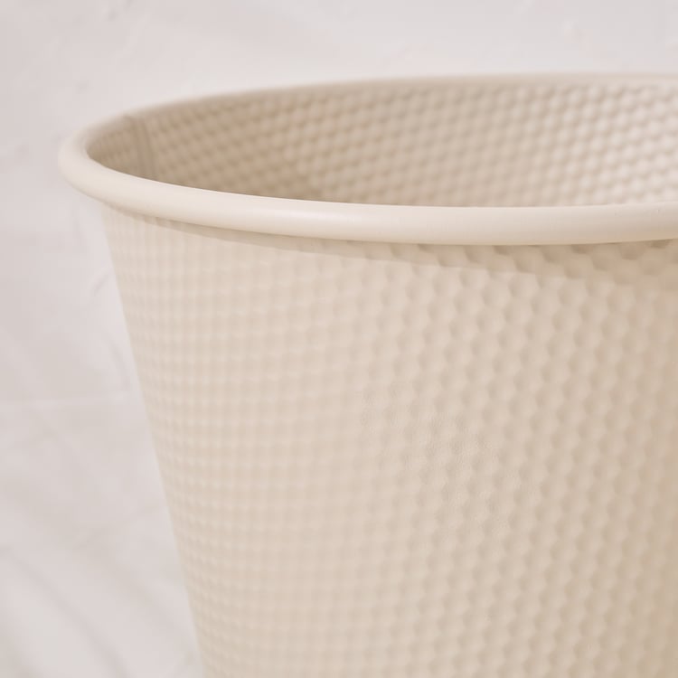 Nesta Rustica Metal Floor Planter with Legs