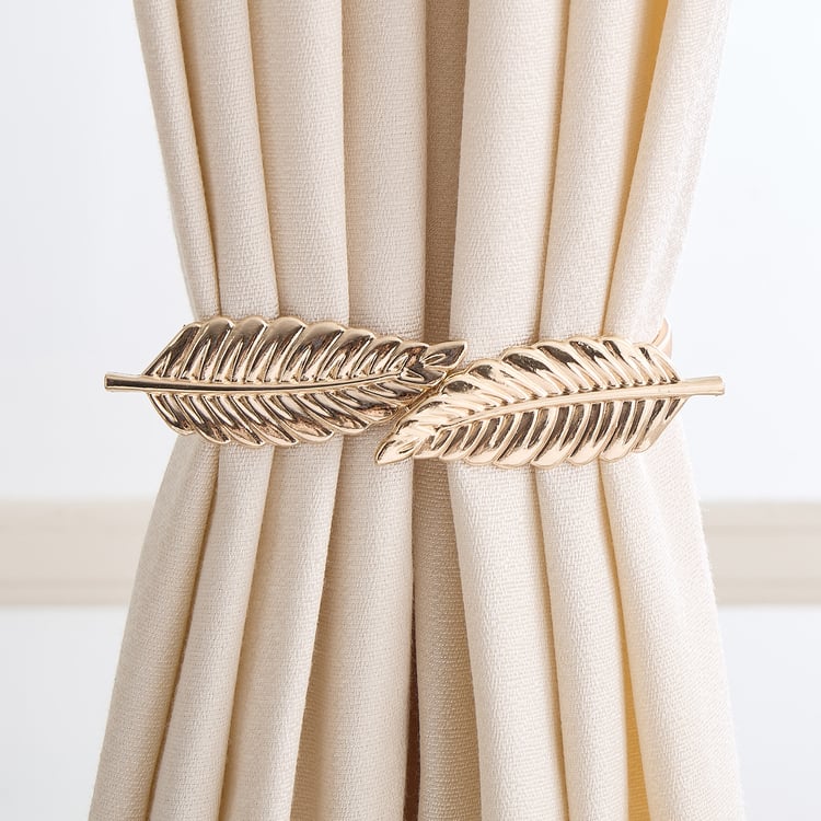Oak Metal Leaf Curtain Holder
