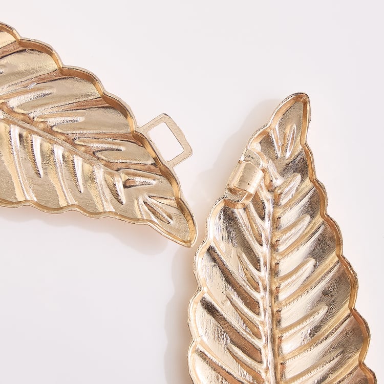Oak Metal Leaf Curtain Holder