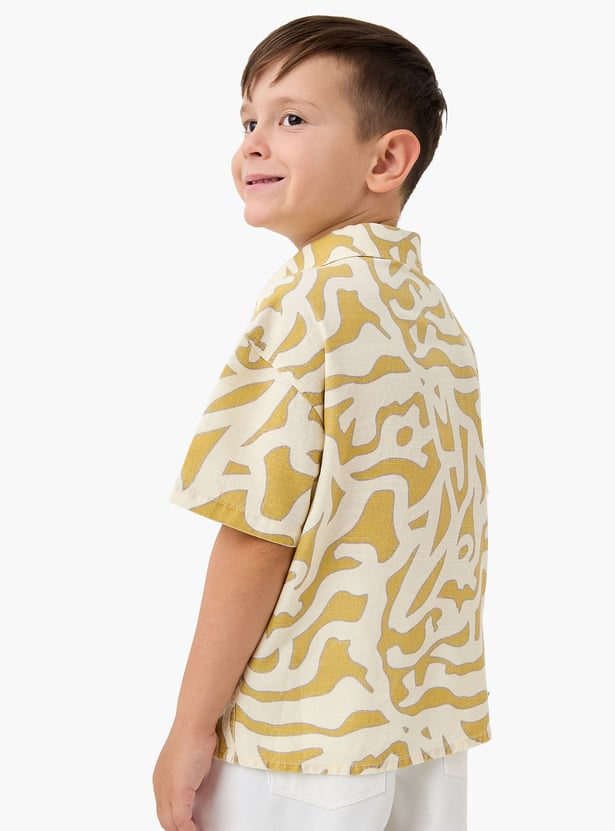 Juniors Abstract Print Shirt with Drop-Shoulder Sleeves