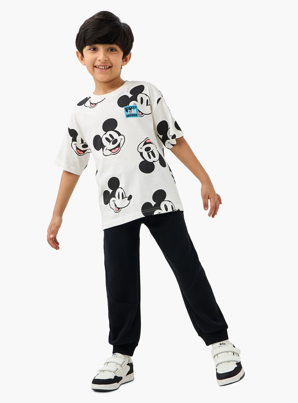 Juniors Textured Joggers with Drawstring Closure and Pockets