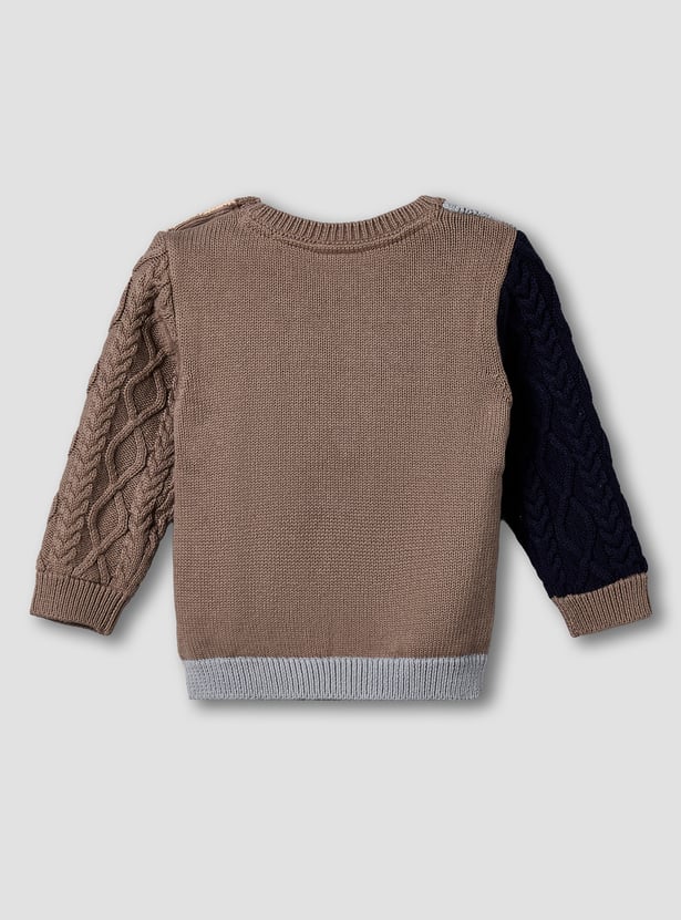 Juniors Cable Knit Sweater with Long Sleeves