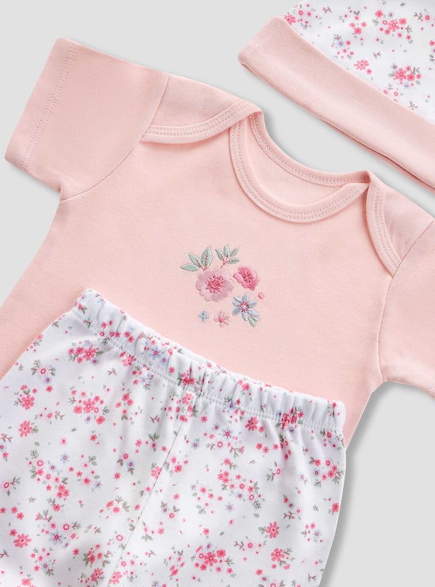 Juniors 12 Piece Printed Clothing Gift Set