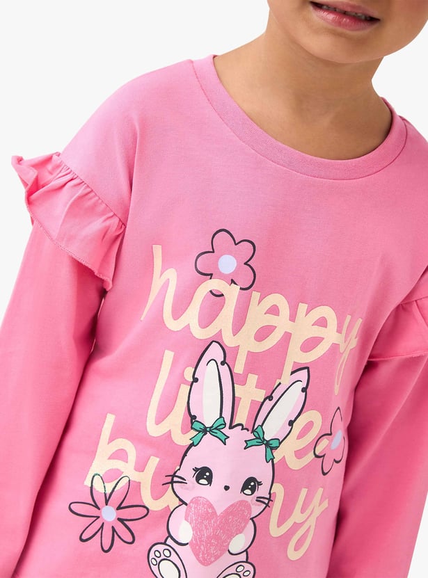 Juniors Graphic Print T-shirt with Long Sleeves