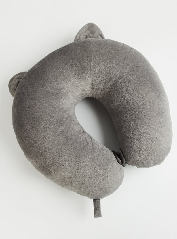 Juniors Cat Applique Neck Pillow
