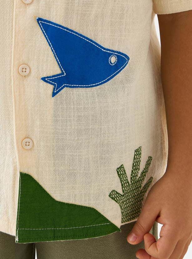 Juniors Appliqued Shirt