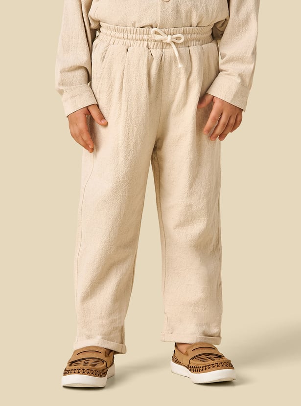 Juniors Textured Shirt and Trousers Set