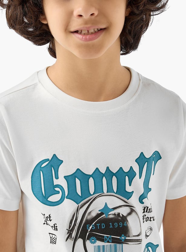 Juniors Graphic Print T-shirt