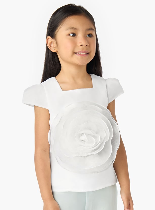 Juniors Floral Applique Top