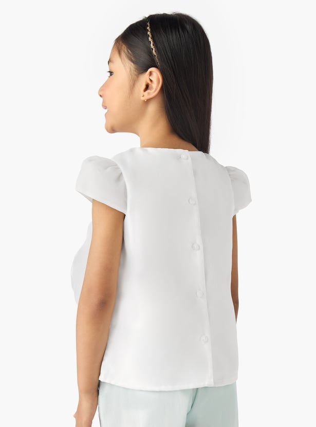 Juniors Floral Applique Top