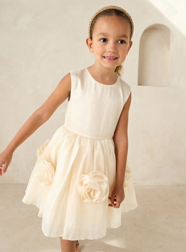 Juniors Floral Applique Dress with Cape