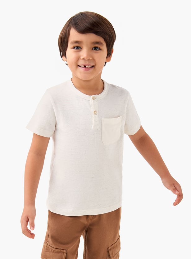 Juniors Textured T-shirt