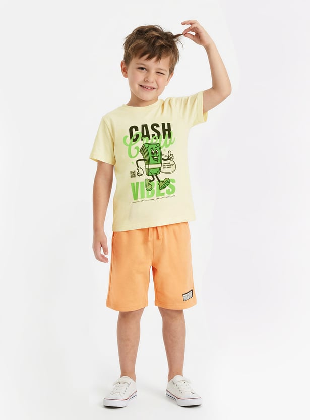 Juniors Graphic Print T-shirt