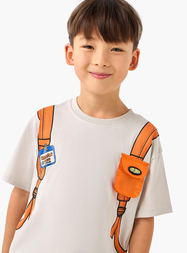 Juniors Backpack Print T-shirt