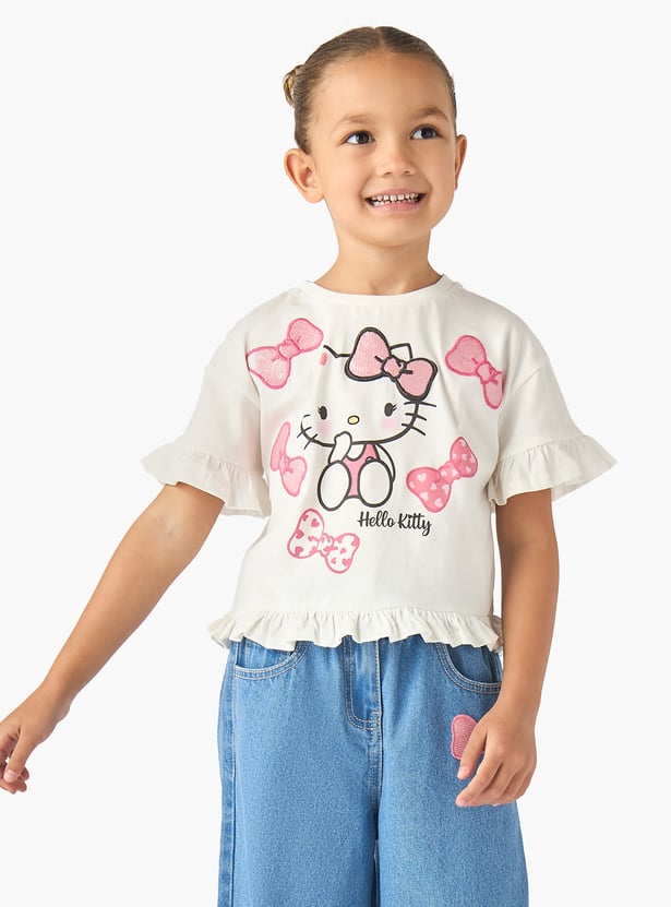 Juniors Hello Kitty Print Top and Jeans Set