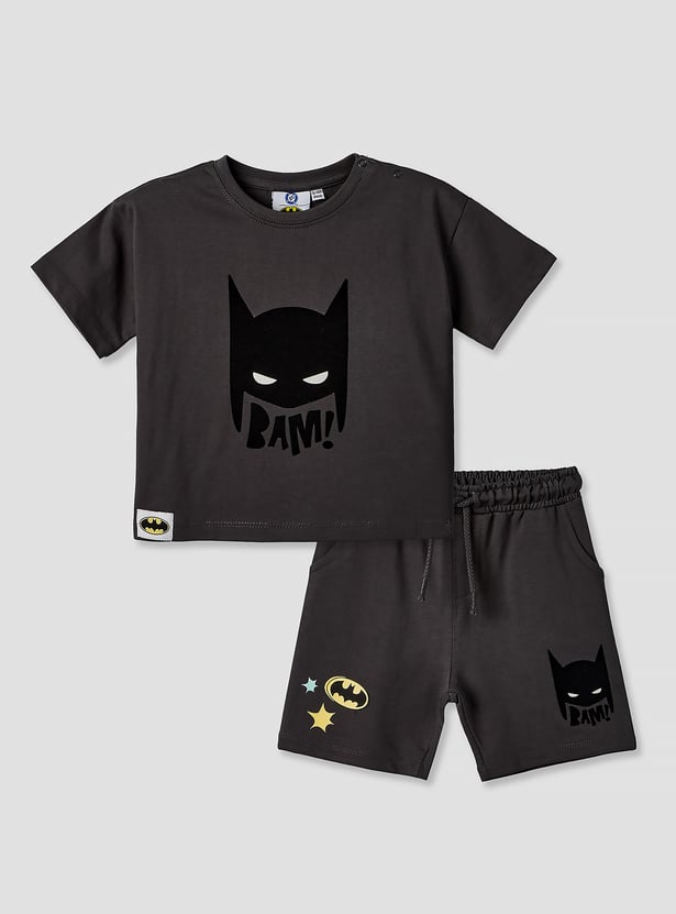 Juniors Batman Print T-shirt and Shorts Set