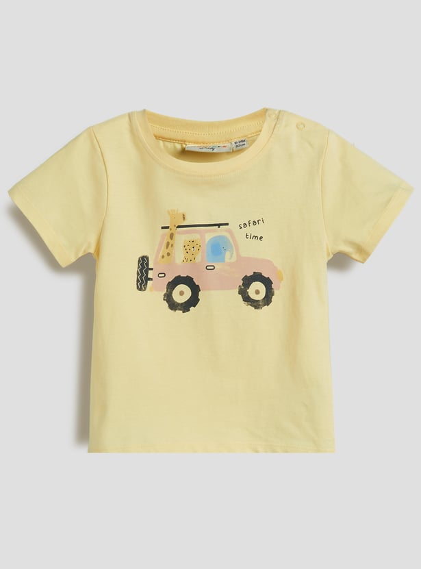 Juniors Graphic Printed T-shirt