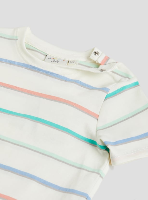 Juniors Striped T-shirt