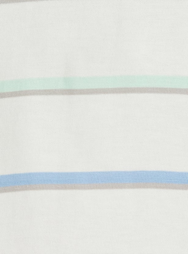 Juniors Striped T-shirt