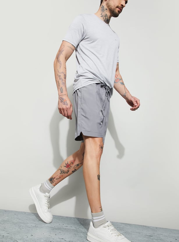 FAME FOREVER ACTIVE Solid Regular Fit Shorts