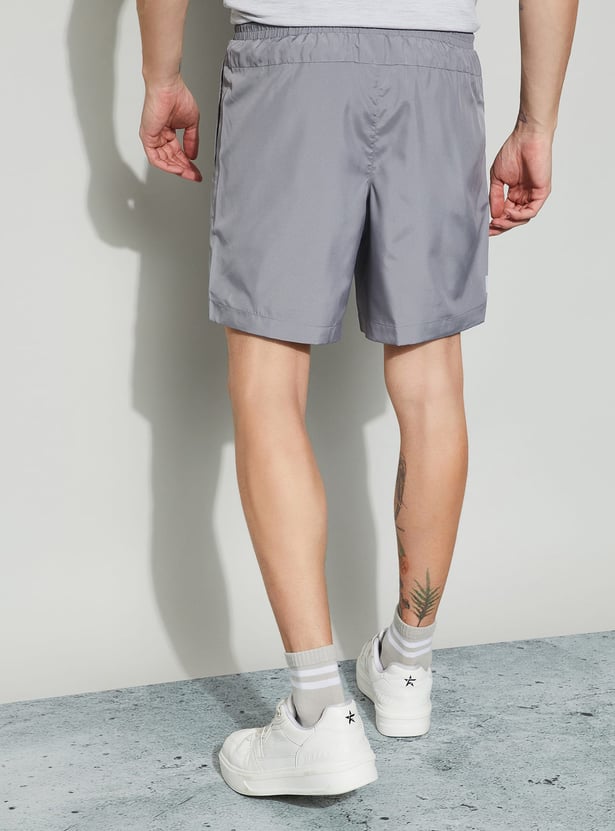 FAME FOREVER ACTIVE Solid Regular Fit Shorts
