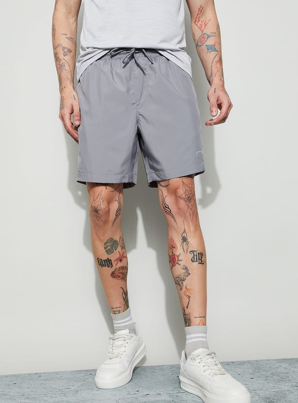 FAME FOREVER ACTIVE Solid Regular Fit Shorts