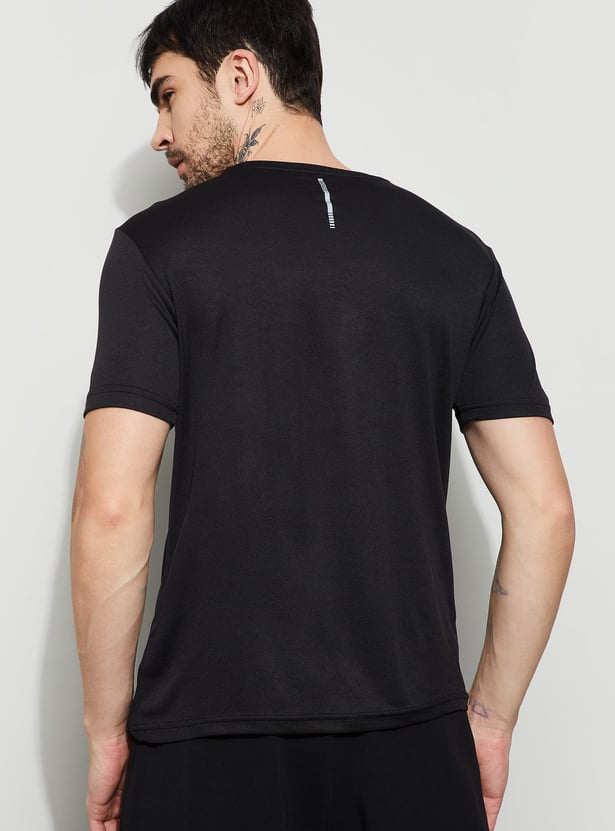FAME FOREVER ACTIVE Solid Sports T-shirt