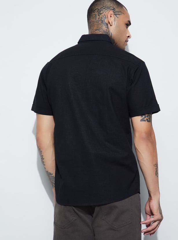 FAME FOREVER Solid Slim Fit Shirt