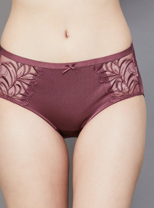 TRIUMPH Lace Hipster Panty
