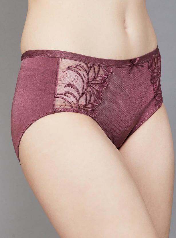 TRIUMPH Lace Hipster Panty