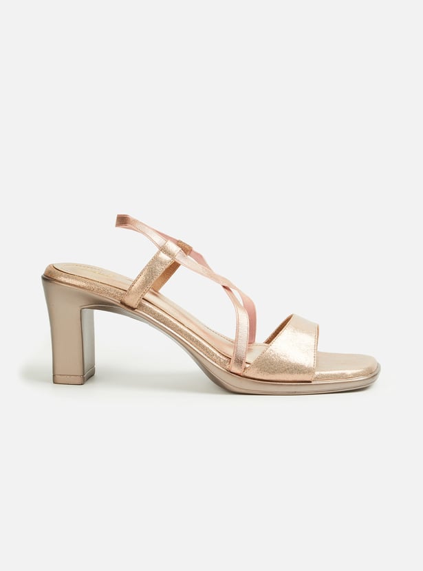 INC.5 Glossy Block Heels