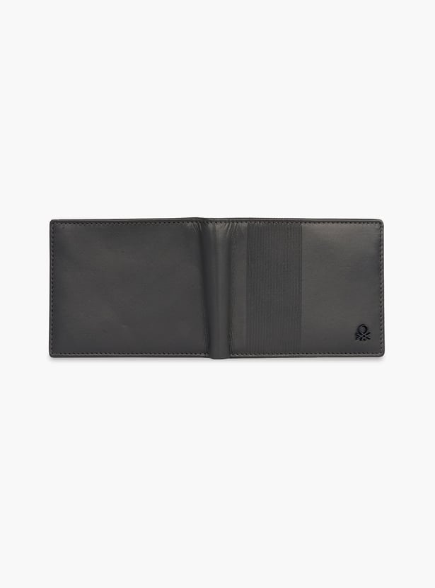 UNITED COLORS OF BENETTON Textured Bi-Fold Leather Wallet